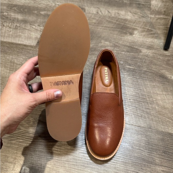 Portland Leather Goods Patina Cognac Rounded Leather Loafers Women Size 7 EUC - Picture 10 of 11